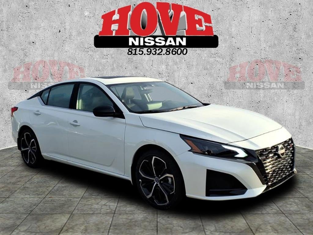 2025 Nissan Altima 2.5 SR