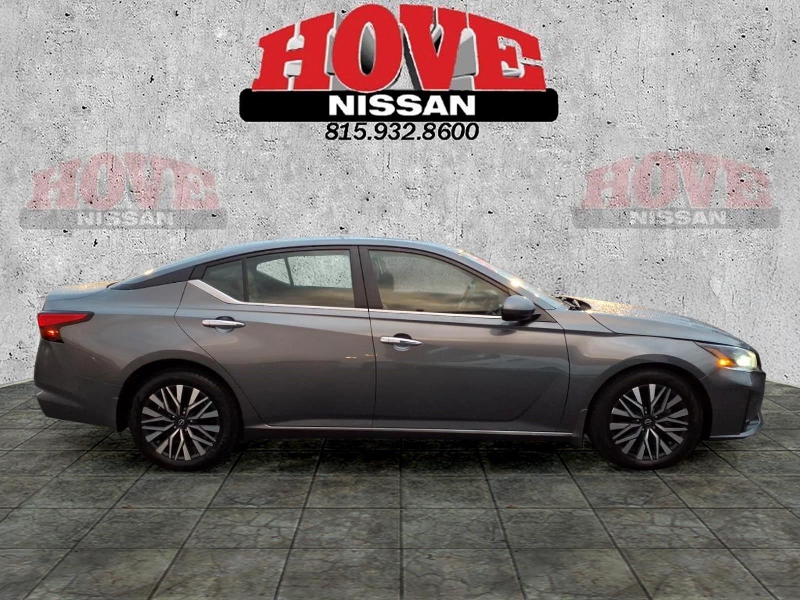 2023 Nissan Altima 2.5 SV