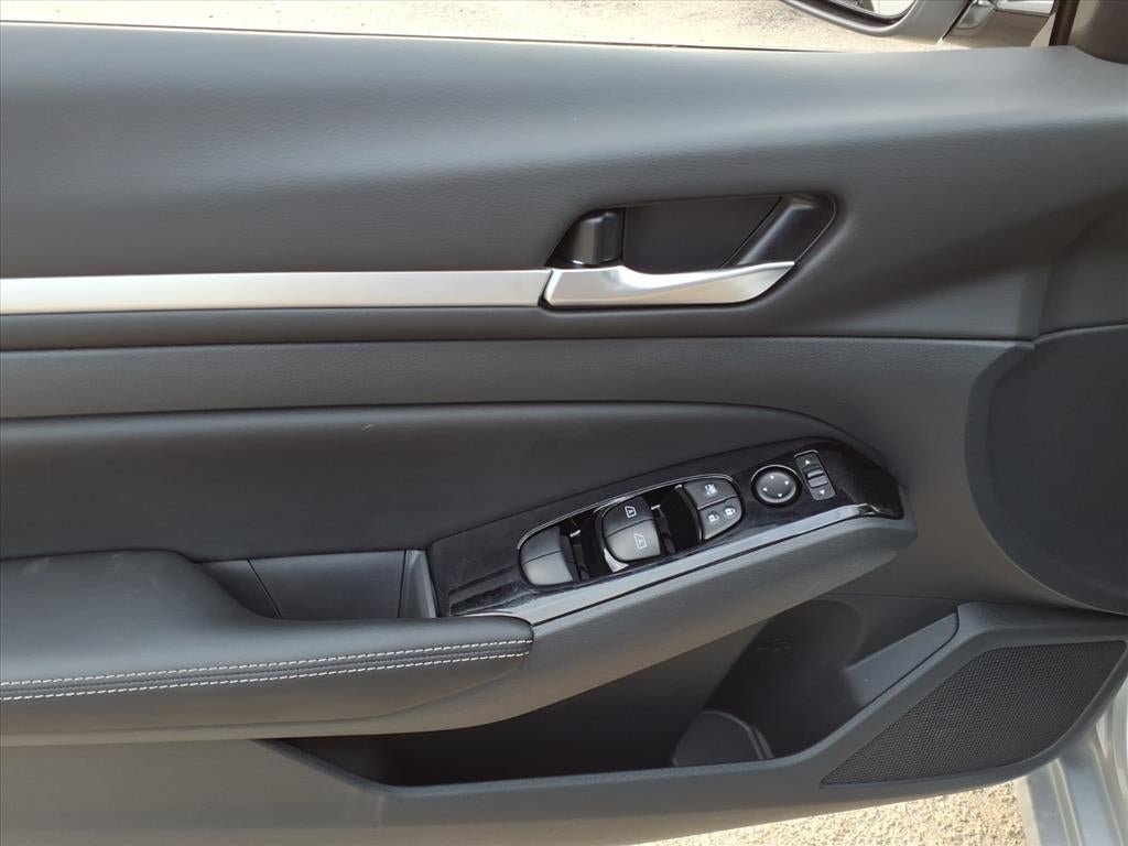 2025 Nissan Altima 2.5 SL