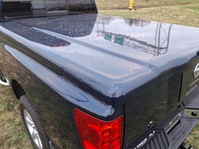 2011 Nissan Titan SV