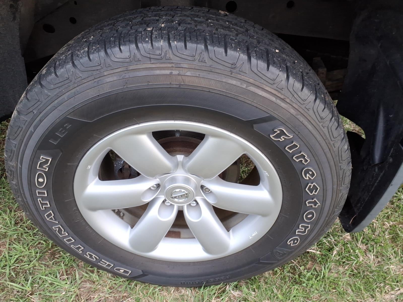 2011 Nissan Titan SV