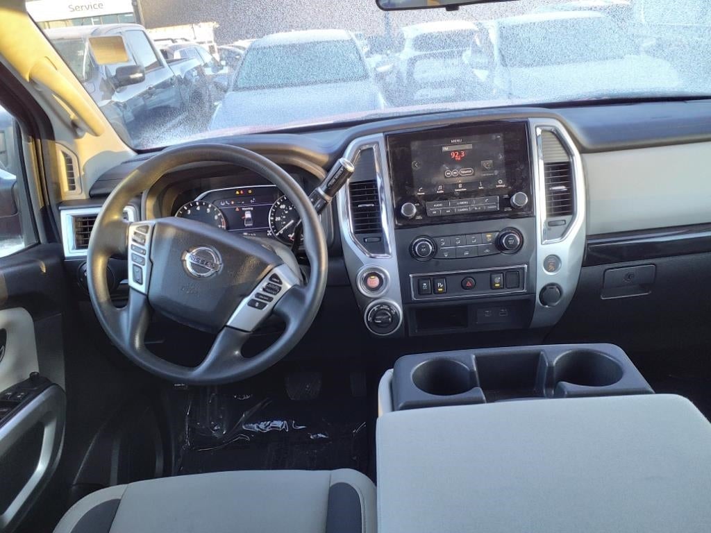 2021 Nissan Titan SV