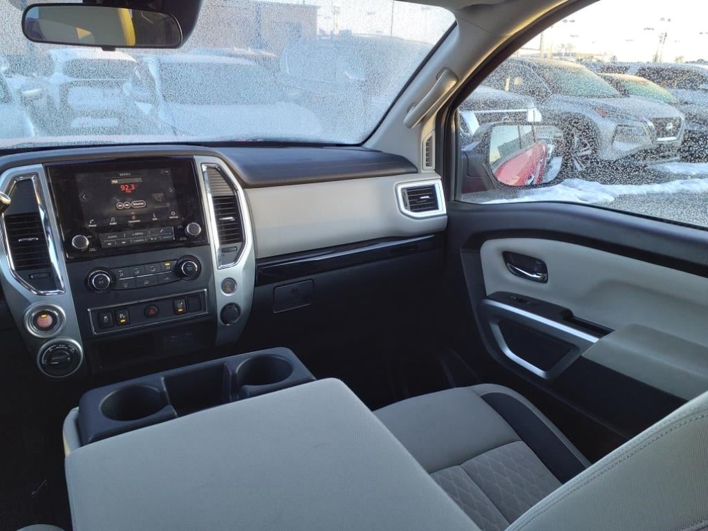 2021 Nissan Titan SV