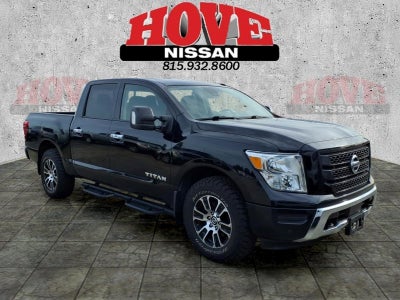 2021 Nissan Titan SV