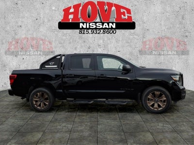 2024 Nissan Titan SV