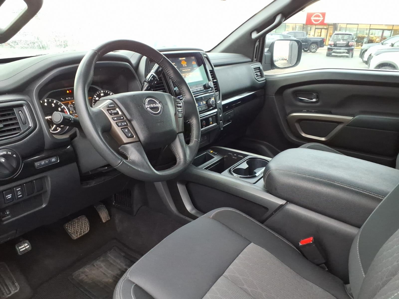 2024 Nissan Titan SV