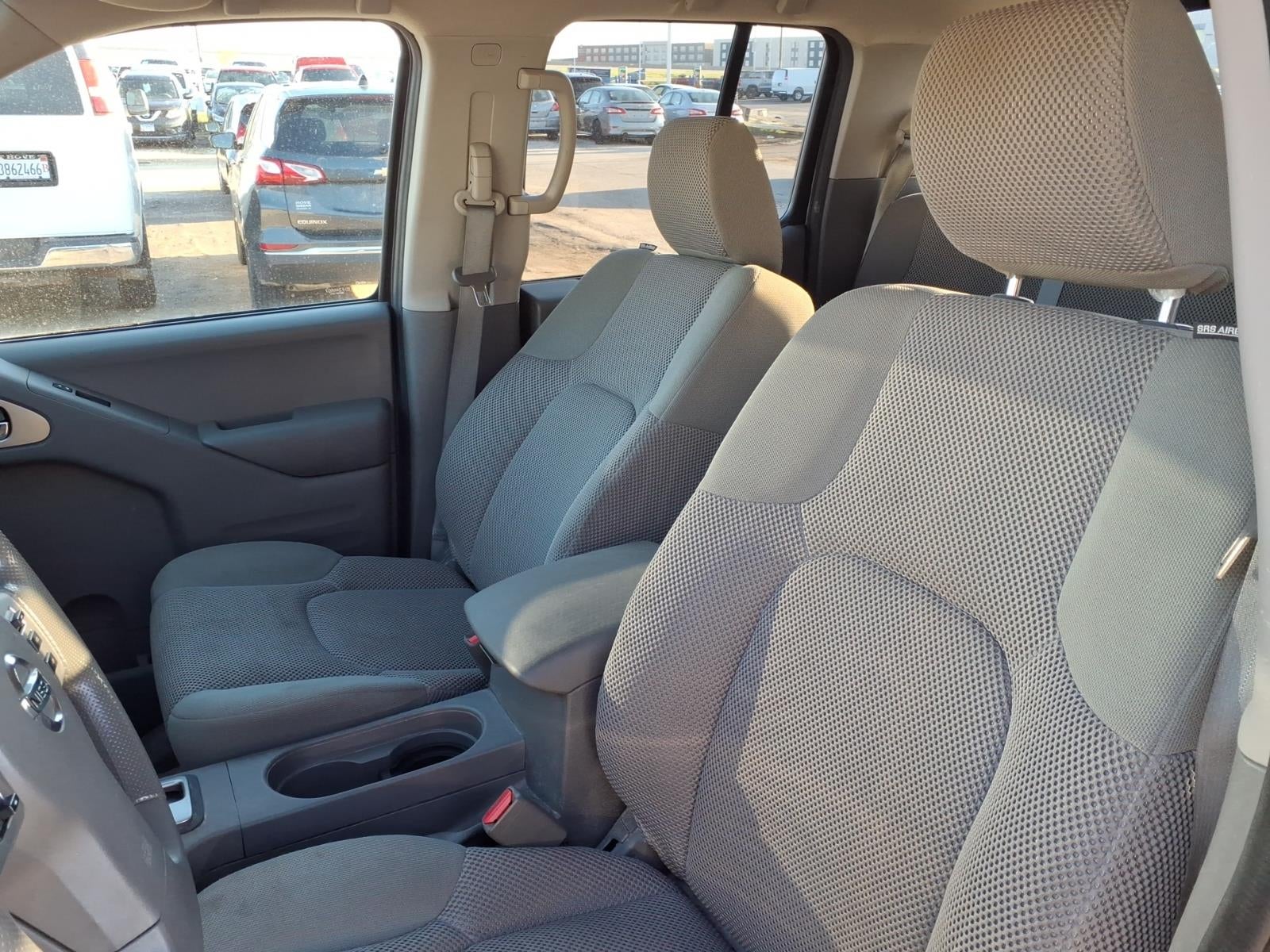 2016 Nissan Frontier SV