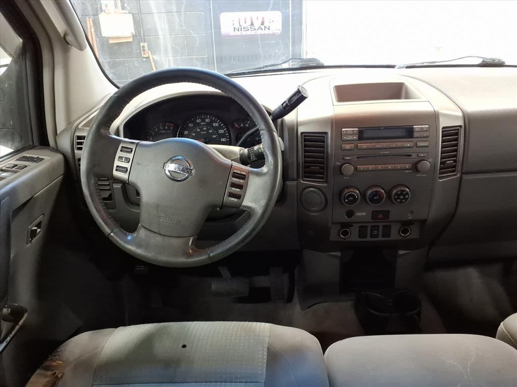 2005 Nissan Titan SE