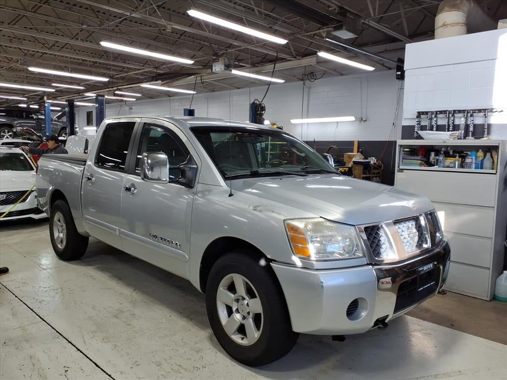 2005 Nissan Titan SE