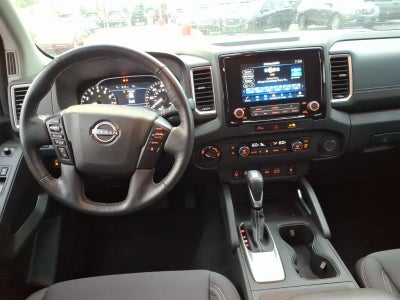 2024 Nissan Frontier SV