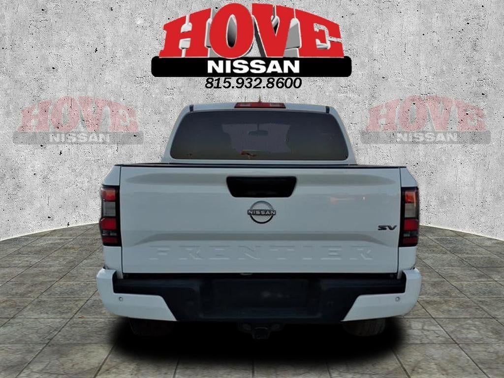 2022 Nissan Frontier SV