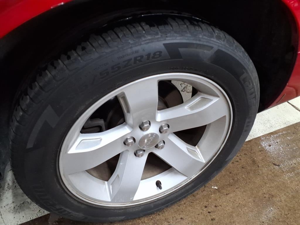 2013 Dodge Challenger SXT