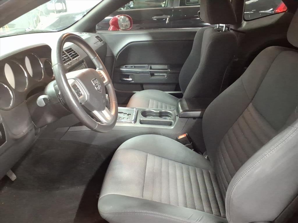 2013 Dodge Challenger SXT