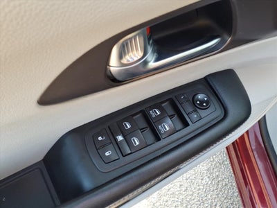 2020 Chrysler Voyager LX