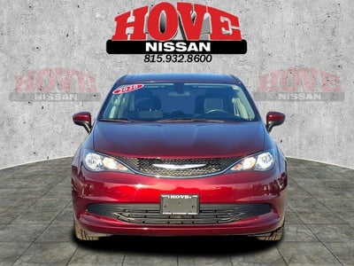 2020 Chrysler Voyager LX