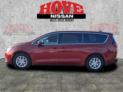 2020 Chrysler Voyager LX