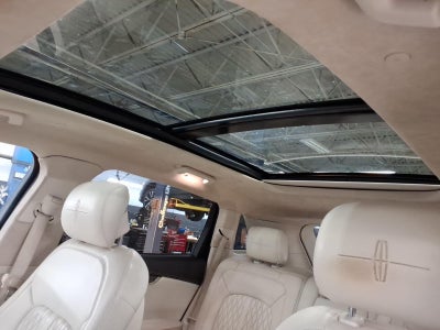 2019 Lincoln Nautilus Black Label
