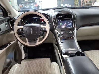 2019 Lincoln Nautilus Black Label