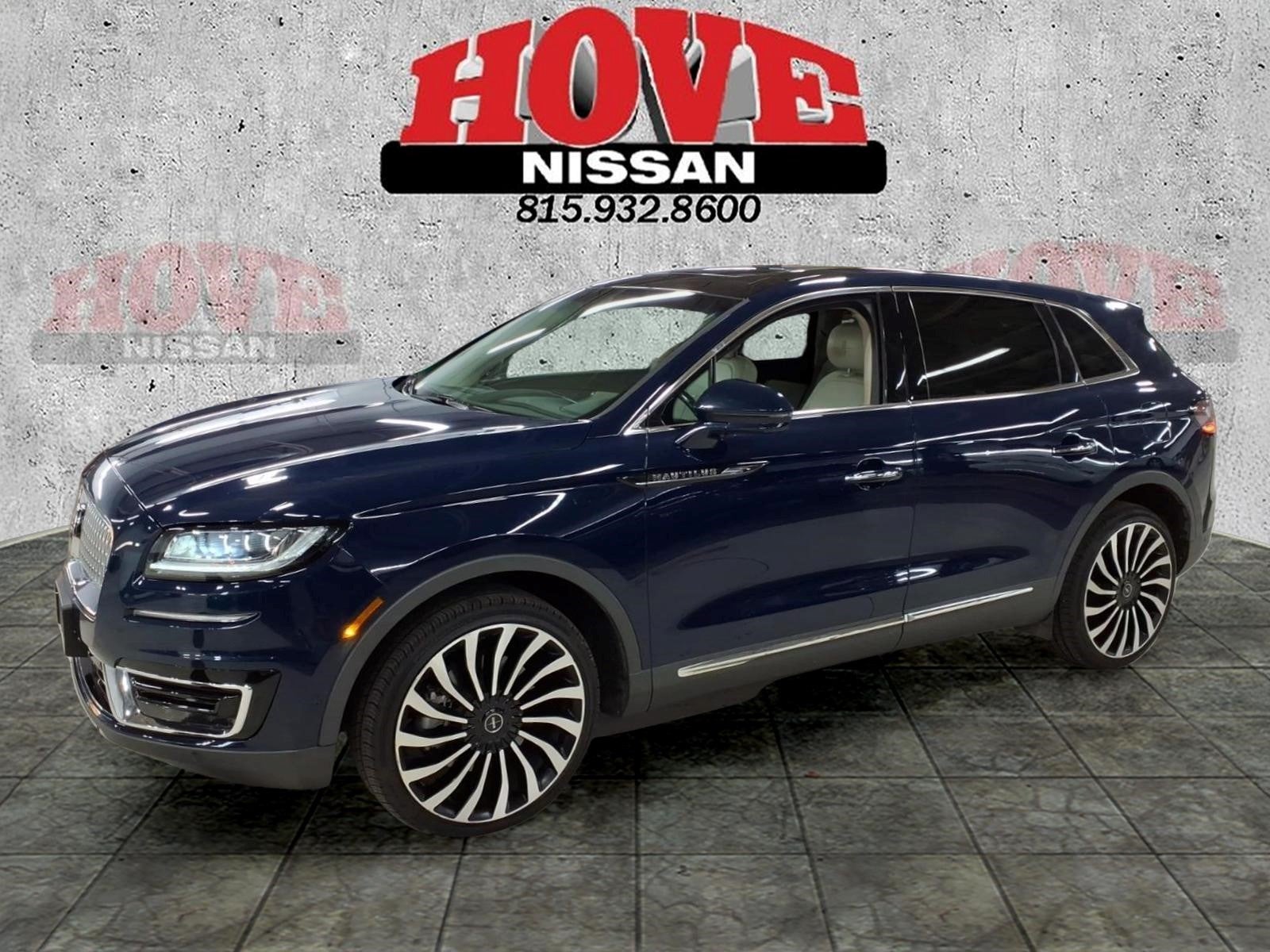 2019 Lincoln Nautilus Black Label