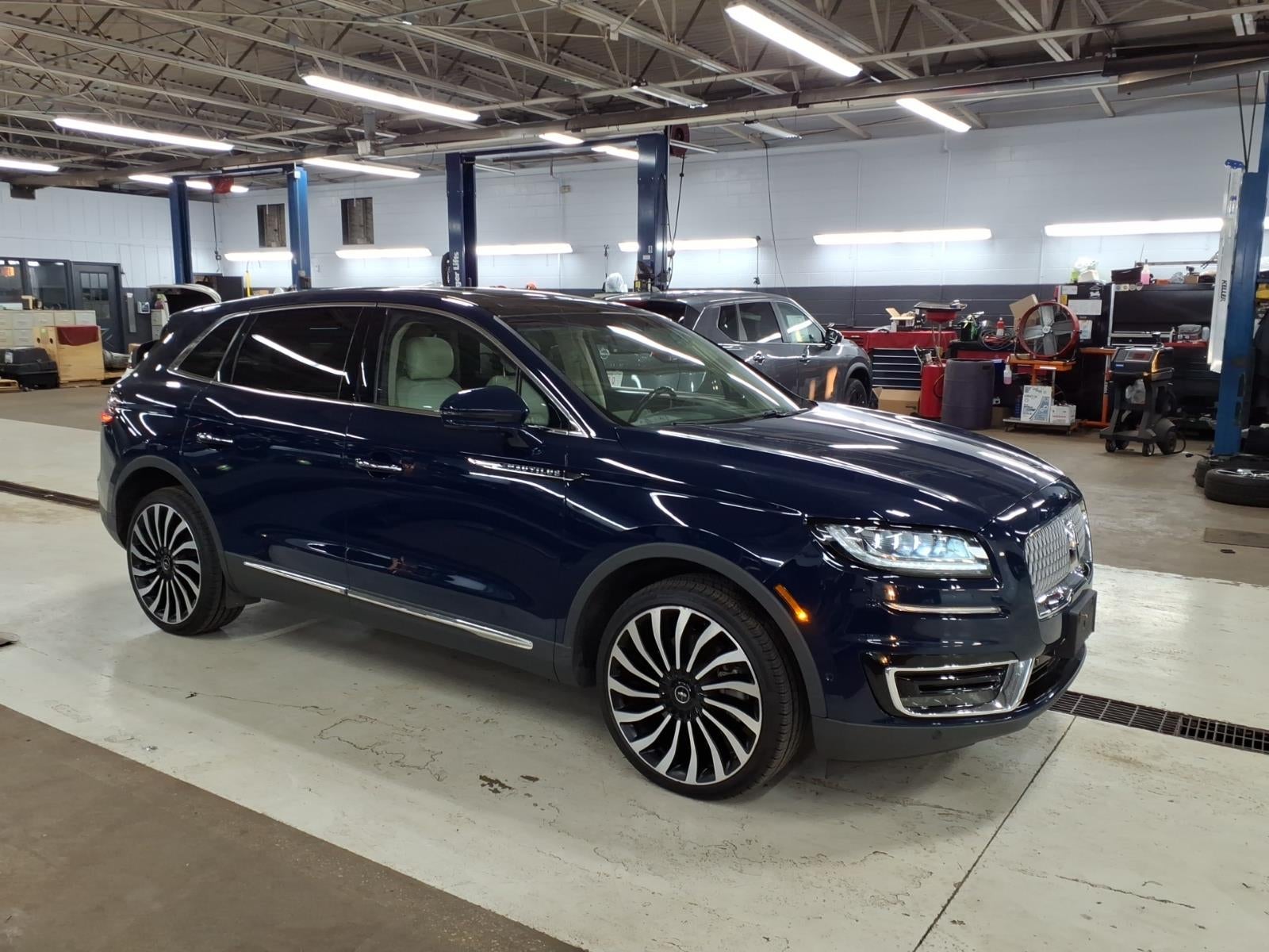2019 Lincoln Nautilus Black Label