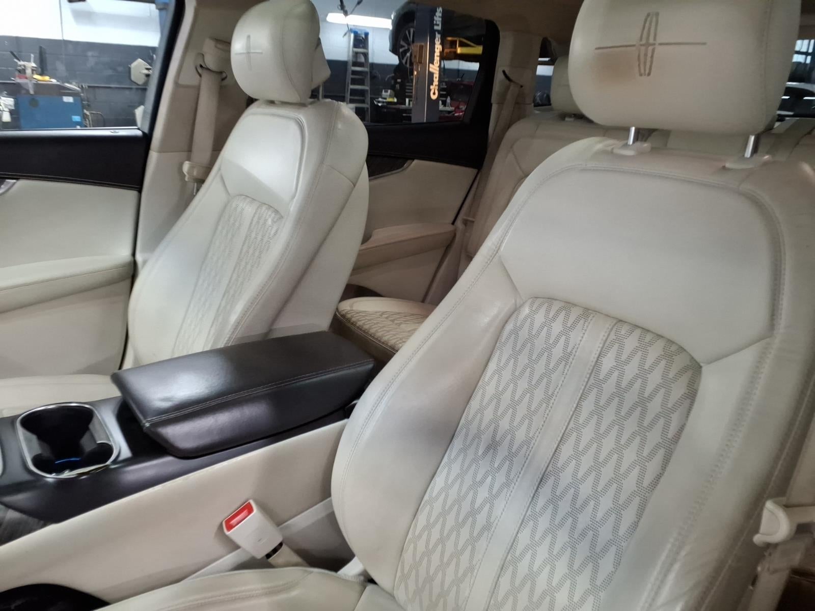 2019 Lincoln Nautilus Black Label