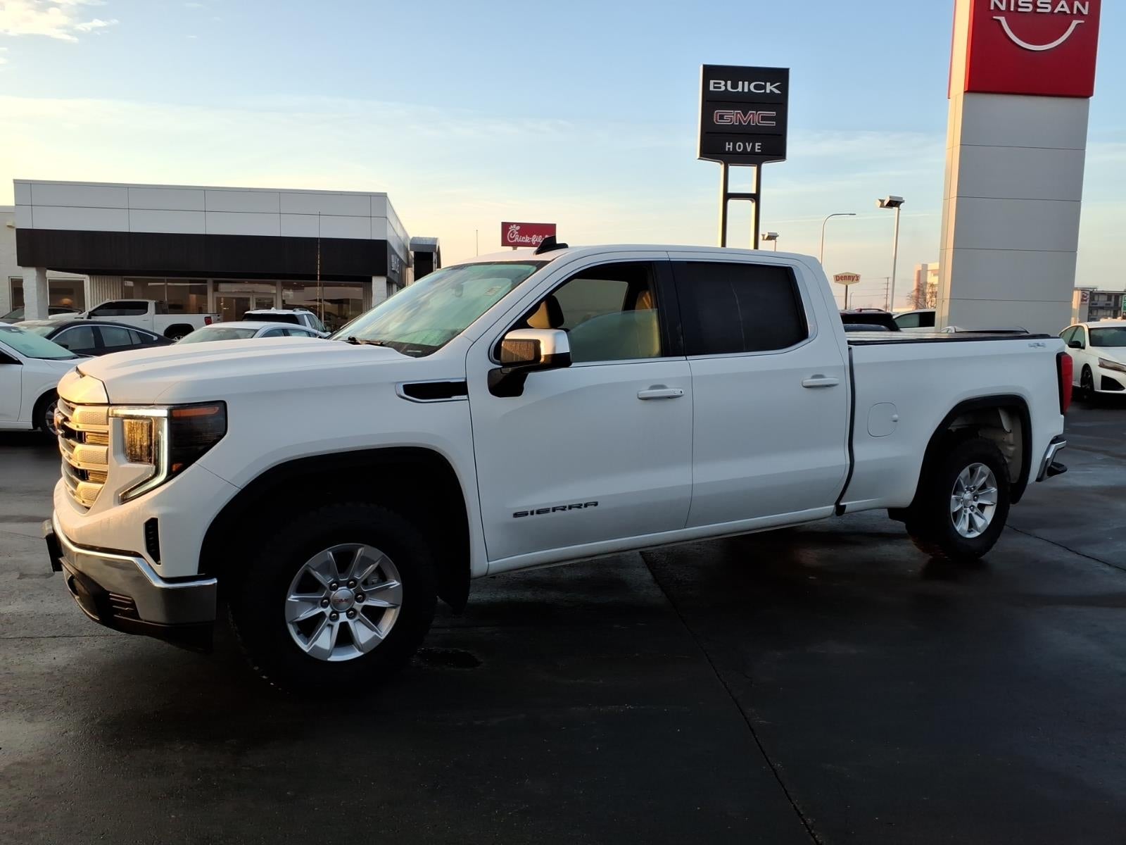 2024 GMC Sierra 1500 SLE