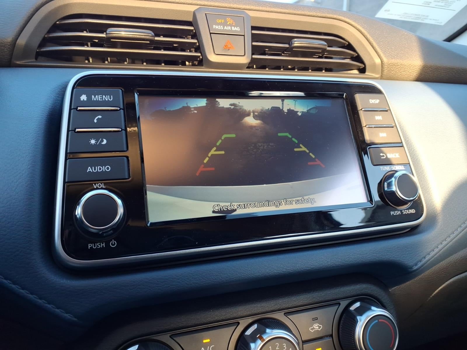 2025 Nissan Versa SV