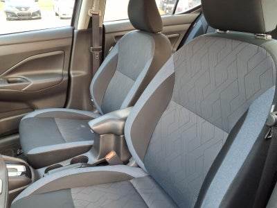 2024 Nissan Versa 1.6 SV