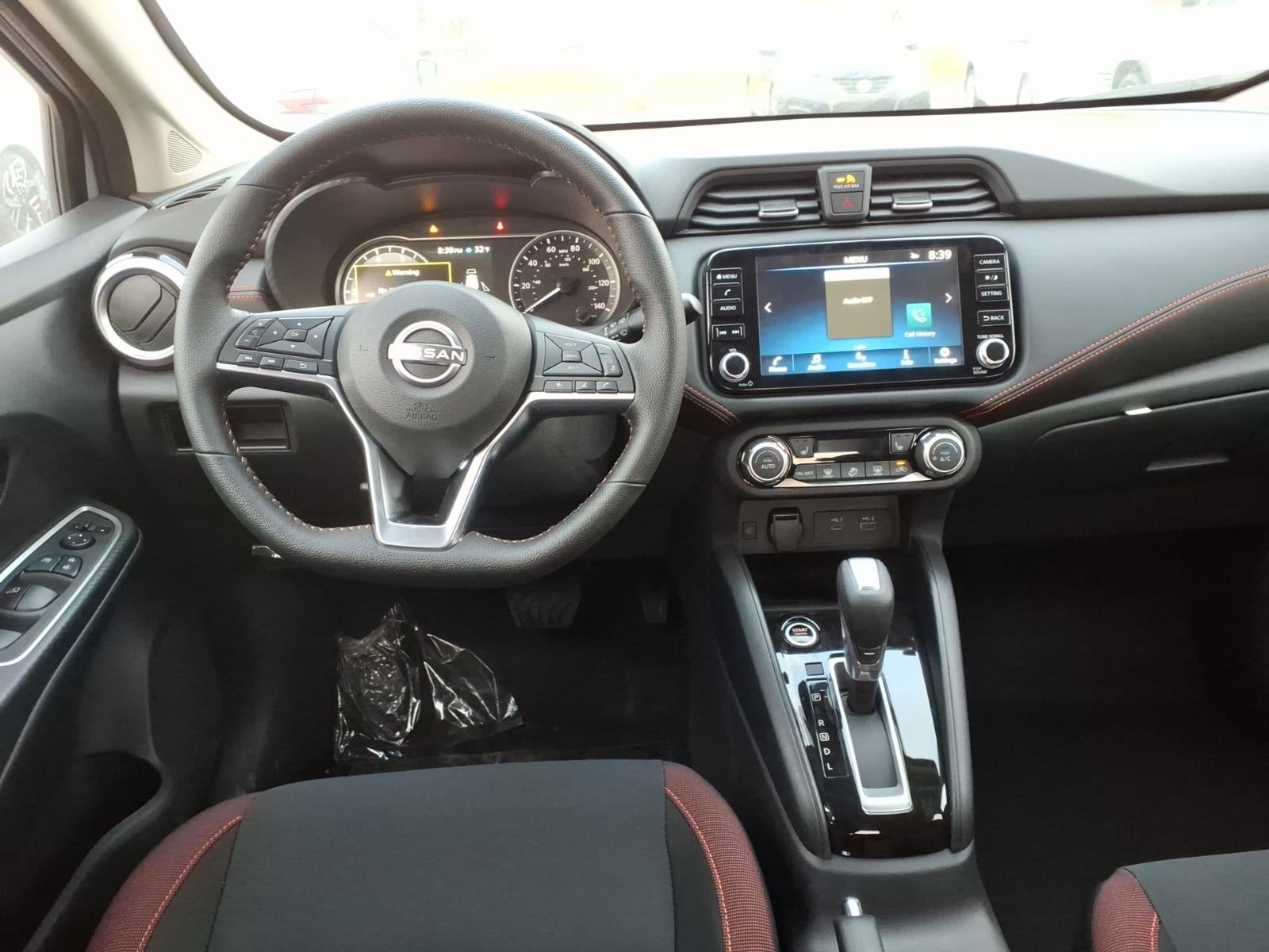 2025 Nissan Versa SR