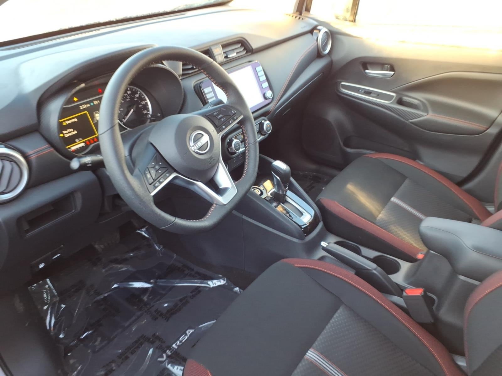 2025 Nissan Versa SR