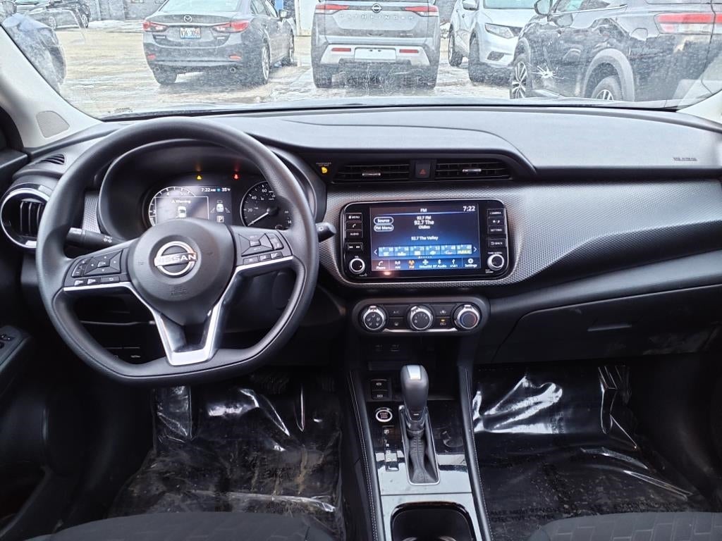 2024 Nissan Kicks SV