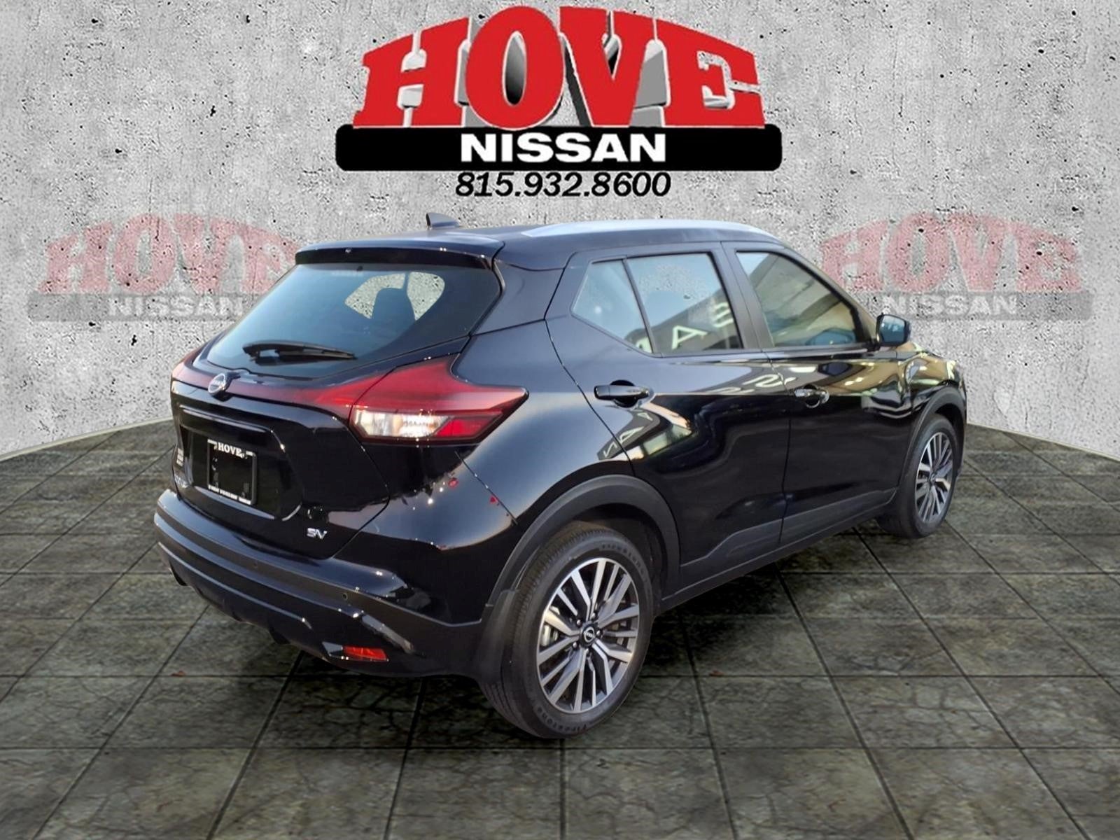 2023 Nissan Kicks SV