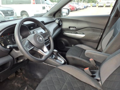 2020 Nissan Kicks SV