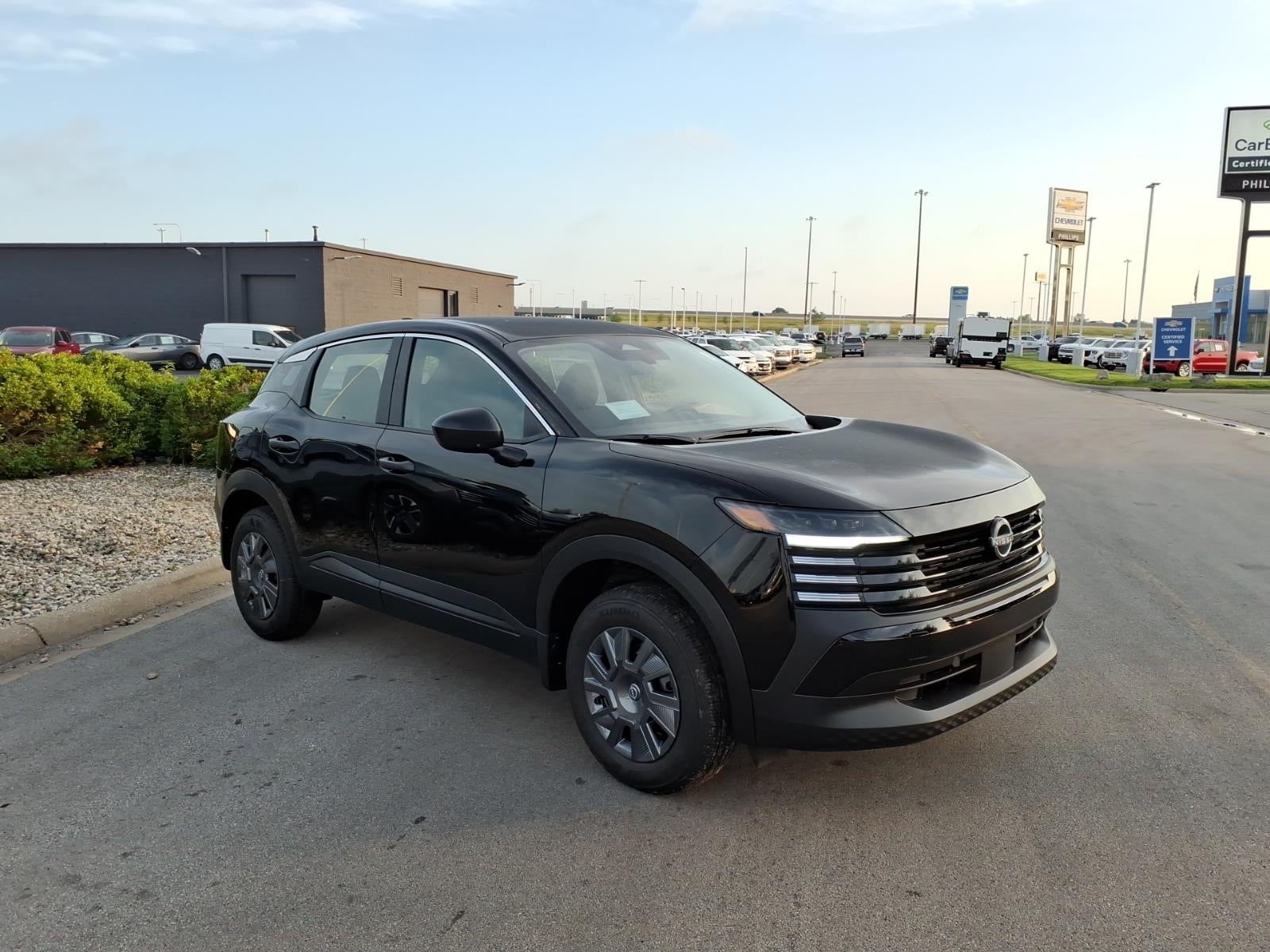 2026 Nissan Kicks S