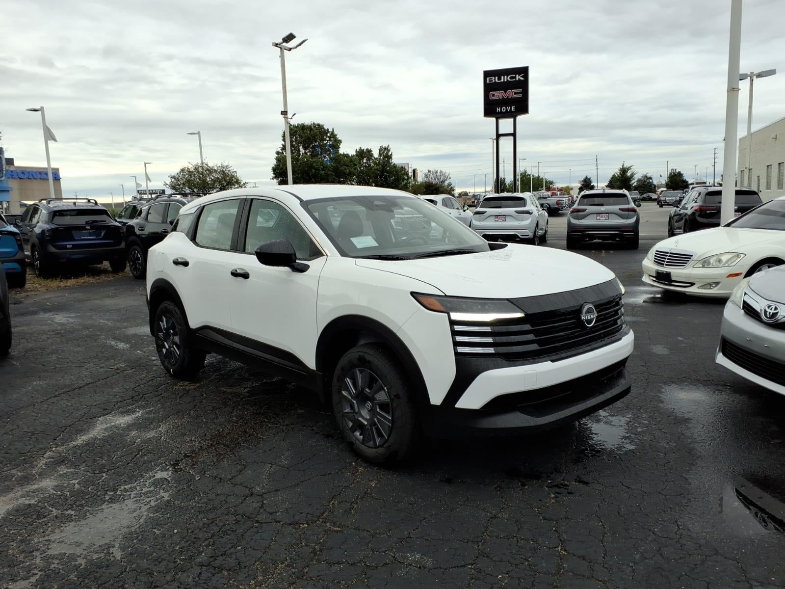 2026 Nissan Kicks S