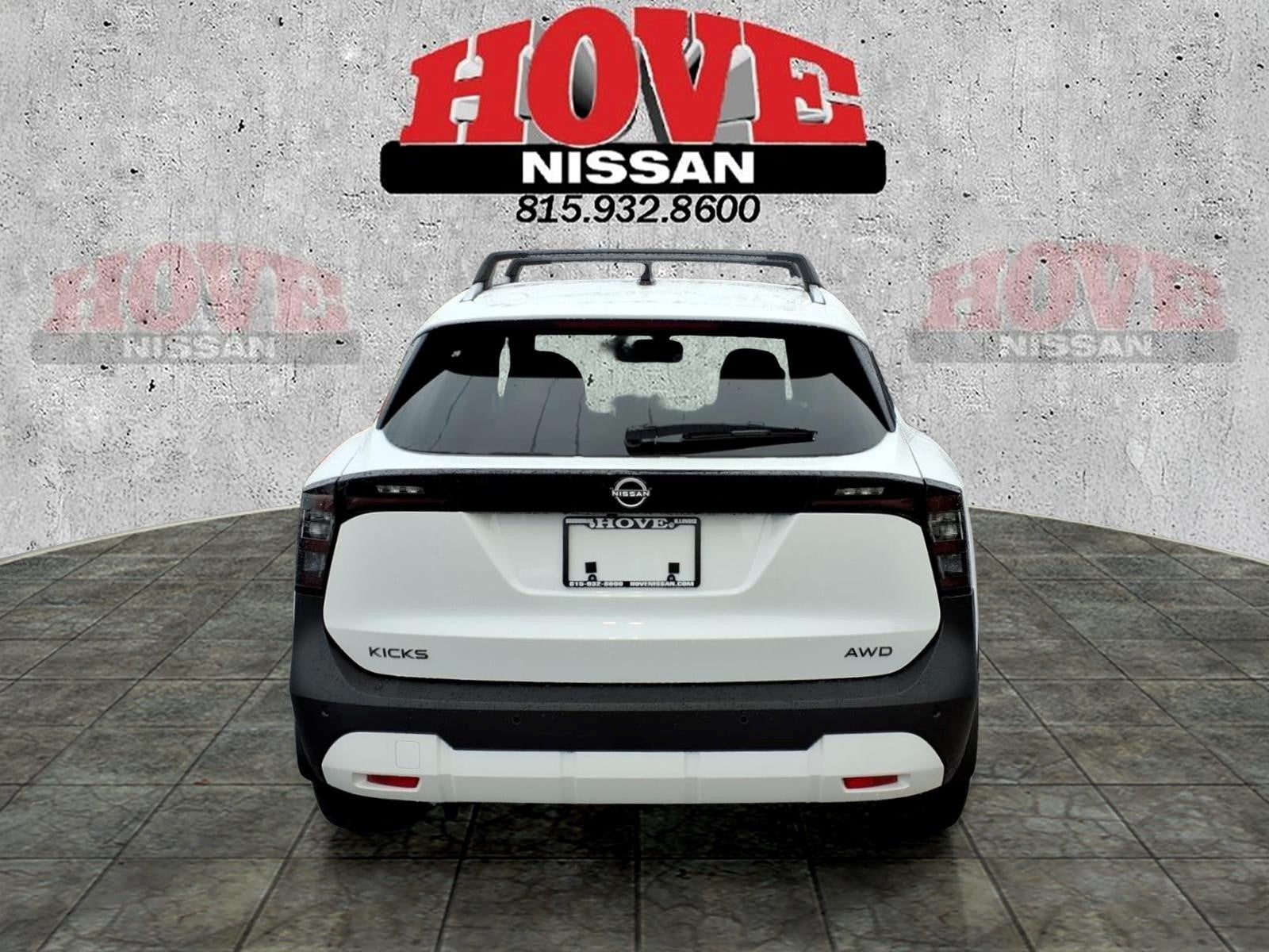 2026 Nissan Kicks SV
