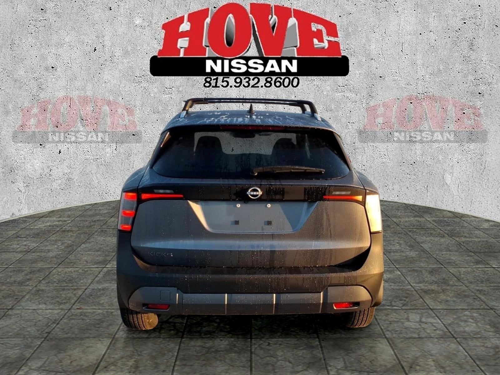 2027 Nissan Kicks SV