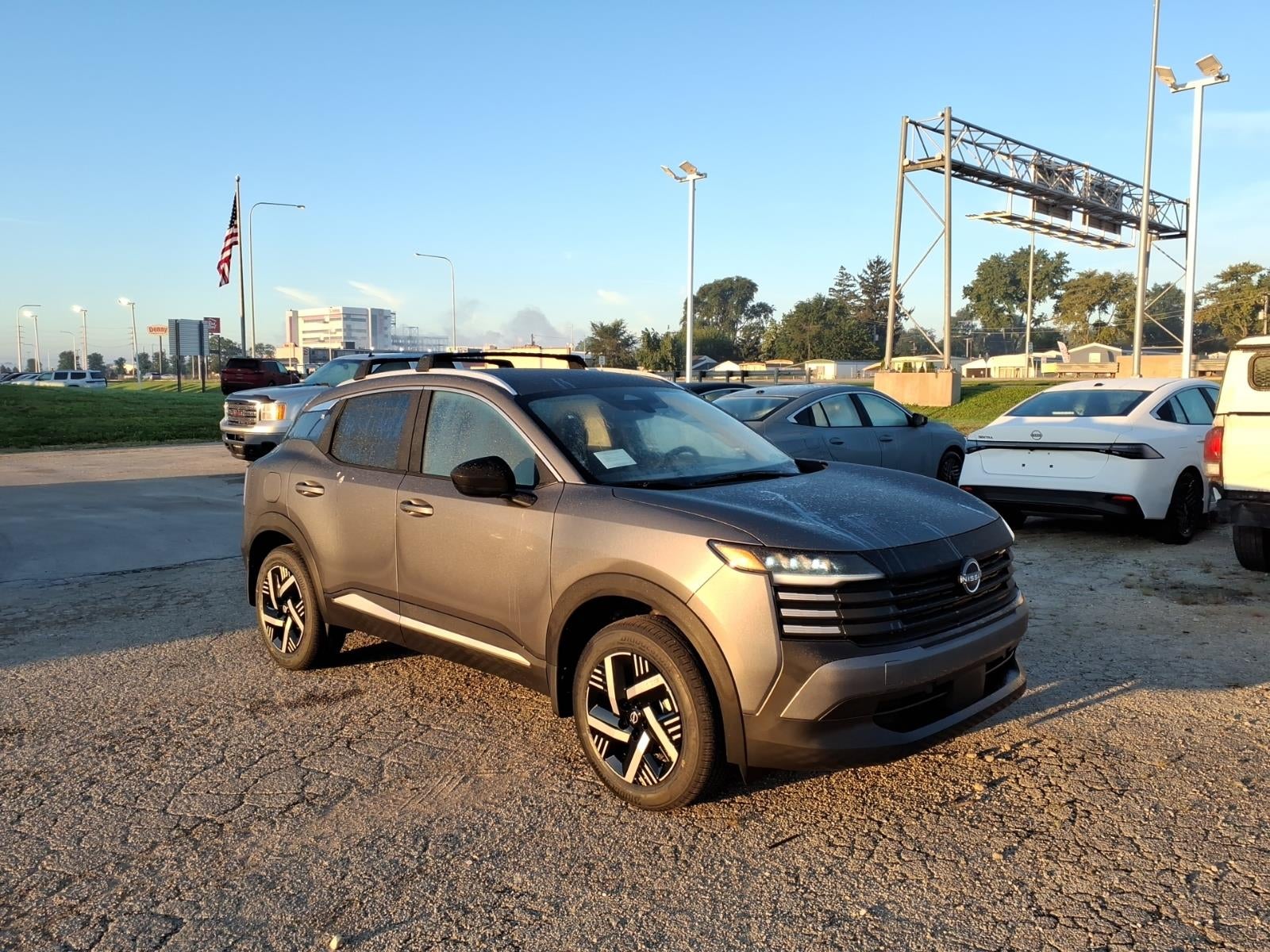 2027 Nissan Kicks SV
