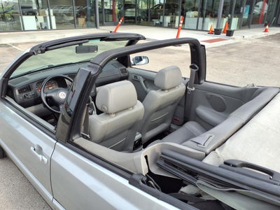 2002 Volkswagen Cabrio GLX