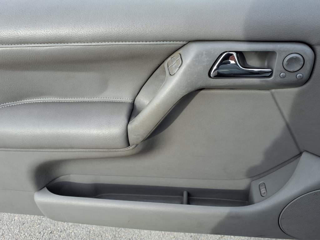 2002 Volkswagen Cabrio GLX