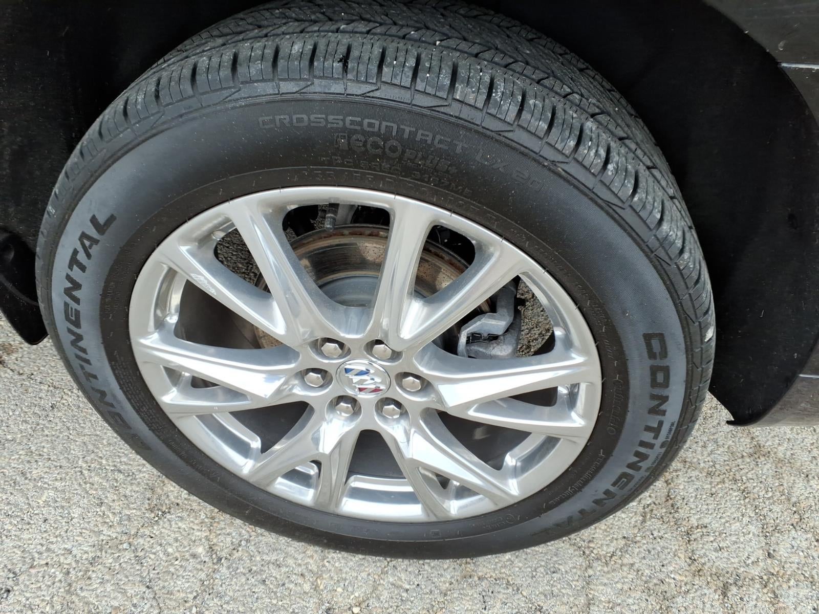 2023 Buick Enclave Essence