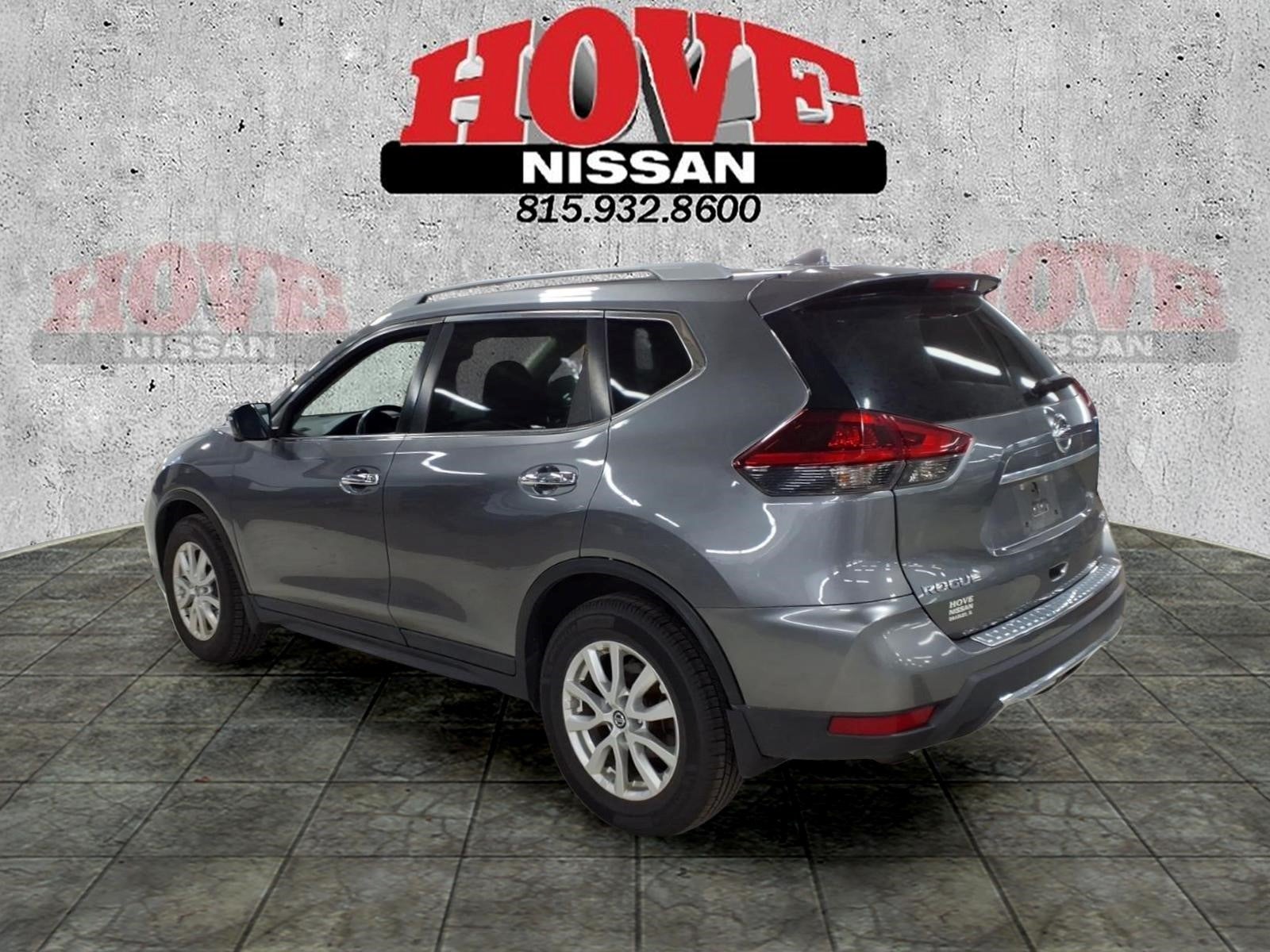 2018 Nissan Rogue SV