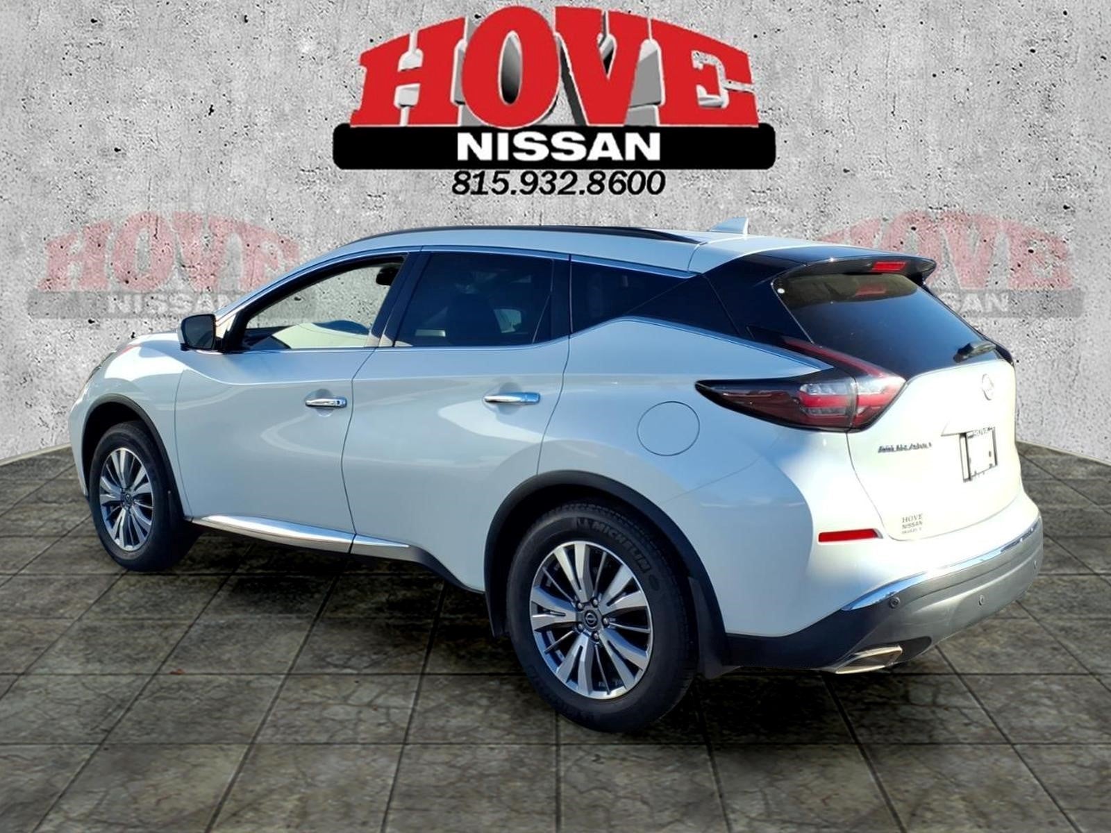 2023 Nissan Murano SV