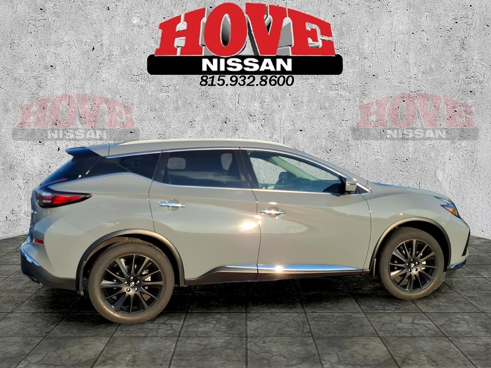 2023 Nissan Murano SL