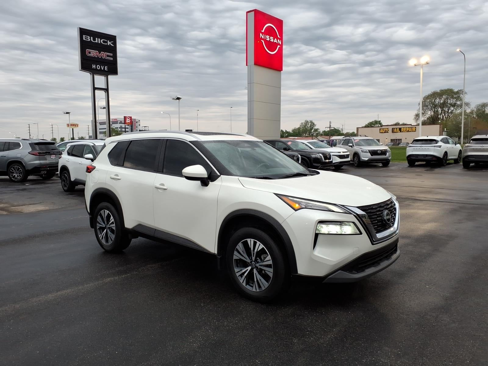 2023 Nissan Rogue SV