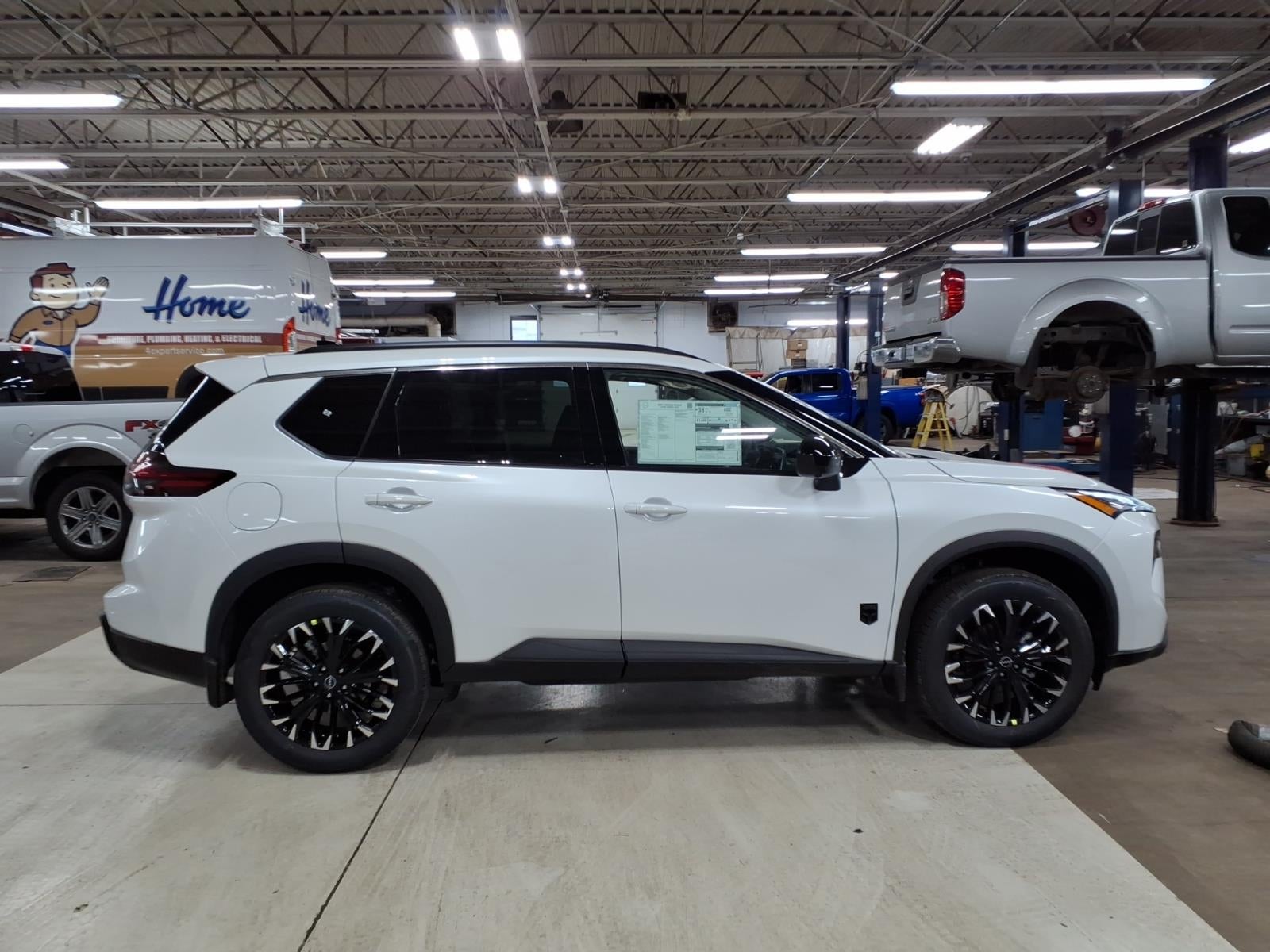 2026 Nissan Rogue Dark Armor