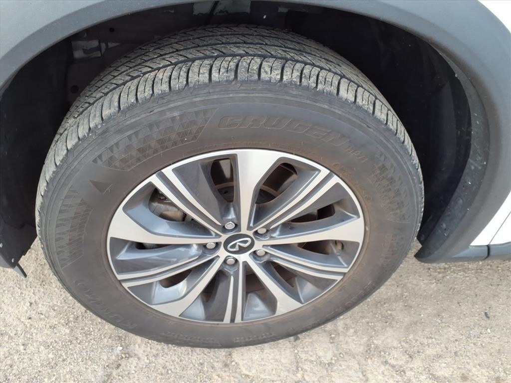 2023 INFINITI QX60 PURE