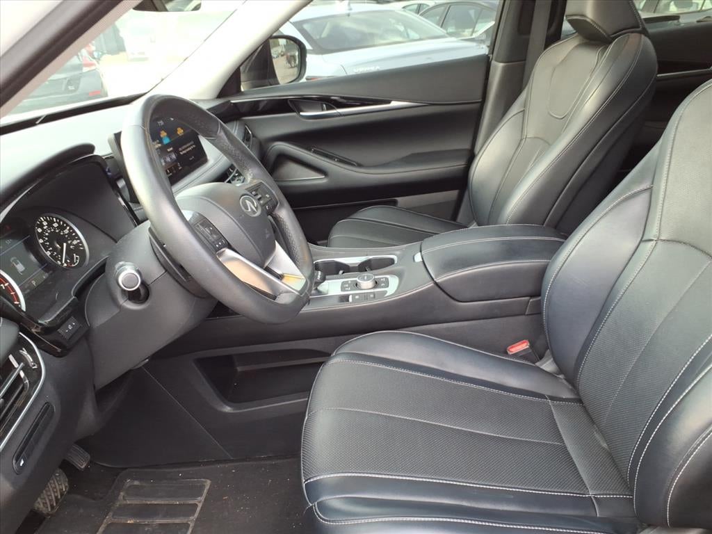 2023 INFINITI QX60 PURE