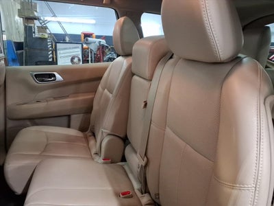 2019 Nissan Pathfinder Platinum