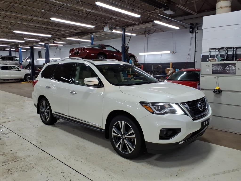 2019 Nissan Pathfinder Platinum